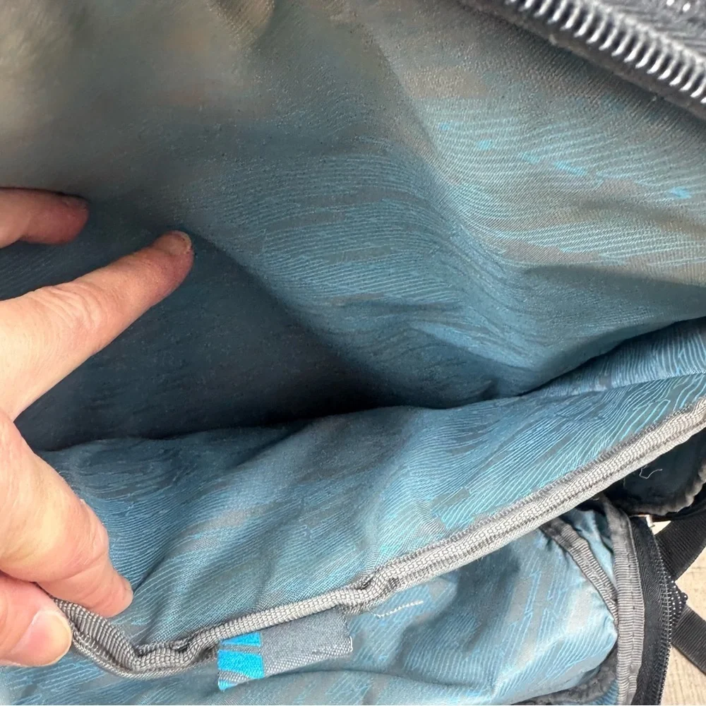 Thule Crossover Black Backpack Travel Laptop School Bag Multi Pocket Gorpcore
